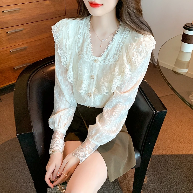 ［完売商品］Vneck lace blouse ànuke online store（アンヌーク） / Vneck Lace BlouseVneck