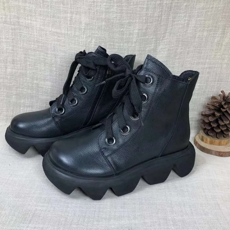 New Women Autumn Handmade Retro Ankle Boots Leather Lace-up Platform Snow Boots Women Winter Boots Warm Short Boots