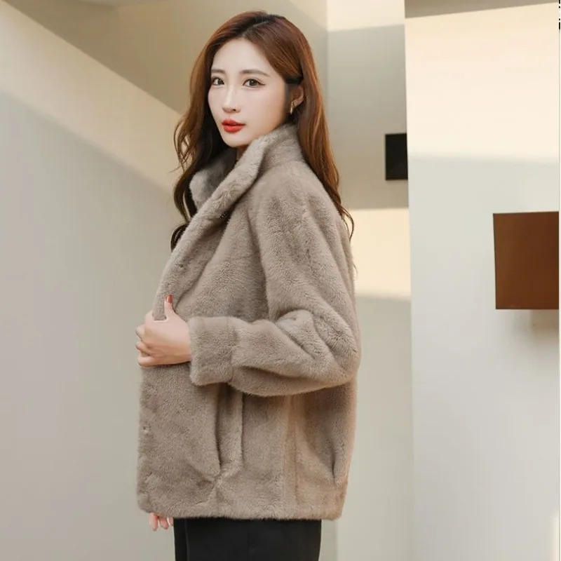 2023 New Middle-Aged Women Artificial Mink-Fur Outer Fashion casual Short Imitation Fur Outwear Thicken Warm Stand Collar Parkas