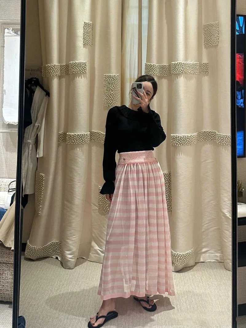 

Girls style women's half skirt fashionable, sweet, and age reducing bubble pleated high waisted striped knitted pleated skirt