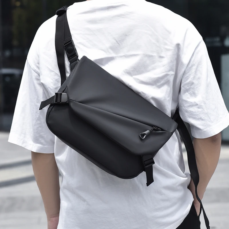 Men's multifunctional shoulder bag, casual large capacity business travel bag, fashionable storage crossbody bag