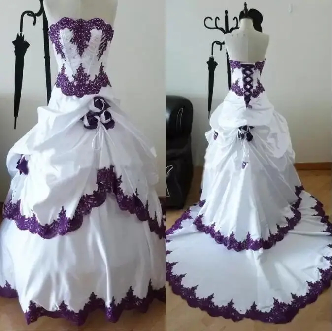 Retro Ball Gown Wedding Dresses Gothic Medieval Victorian lace-up Corset Bridal Dress Plus Size wedding dresses