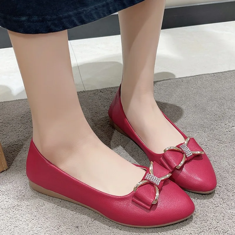 

Женские роскошные дизайнерские туфли на плоской подошве, простые однотонные Повседневные Удобные Офисные Лоферы больших размеров, Новинка осени 2024