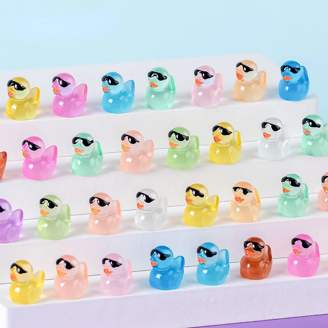 Mini Fluorescent Sunglasses Duck Ornament Duck Resin Micro Landscape Miniature Figures Tiny DIY Dollhouse Decoration 2025