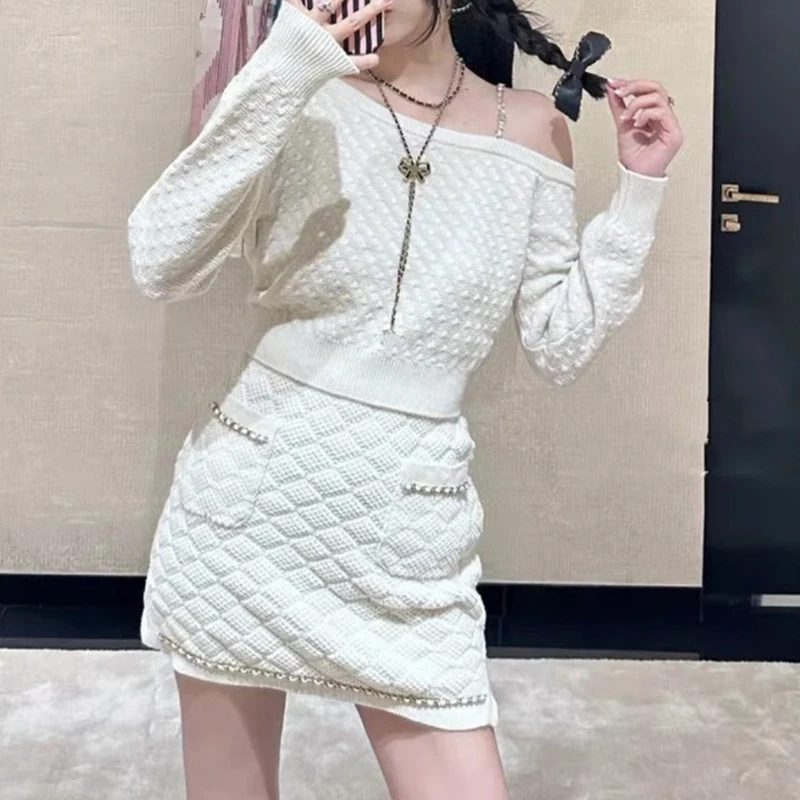 

Fashion Knitted Chain 2Piece Set Runway Long Sleeve Off Shoulder Slimming Top Chic Elastic Waist Bag Hip Skirt Women Suit 2Color