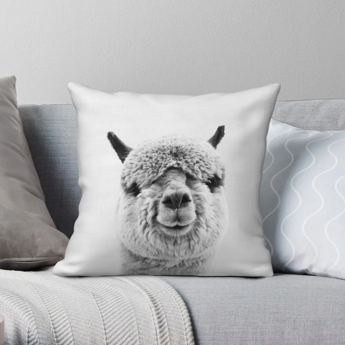 

Cute Alpaca Wildlife Pillowcase Polyester Linen Velvet Printed Zip Decorative Home Cushion Case