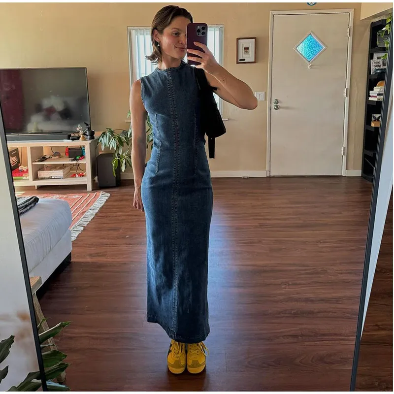 Casual Sleeveless Denim Dresses Women Elegant Slim Fit O-neck Slit Denim Dress Female Autumn Chic Street All-matching Robes