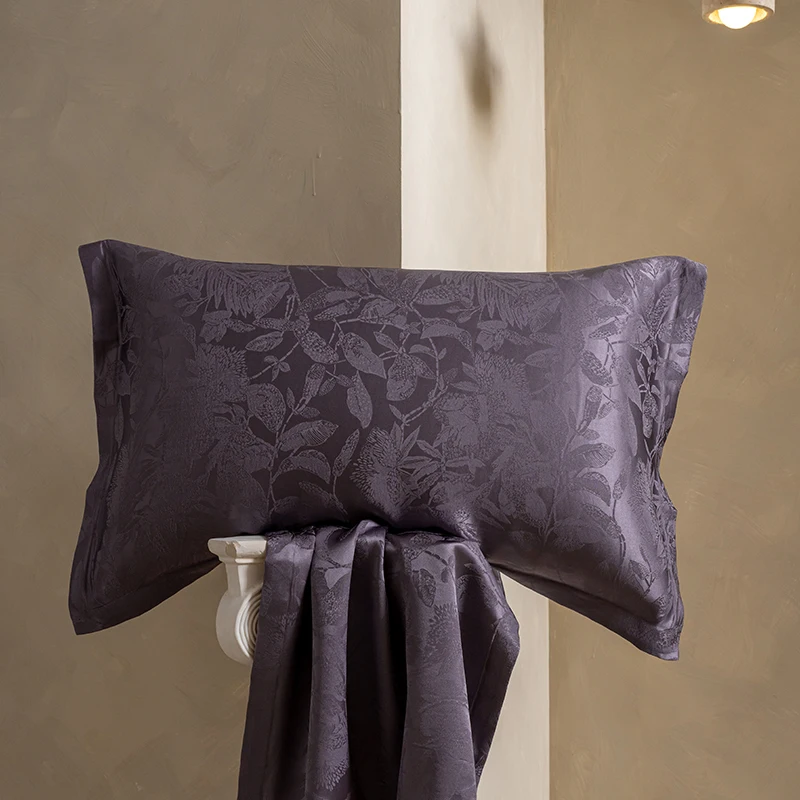Luxurious 100% Natural Mulberry Silk Pillowcase - Premium 22MM Silk for Hair & Skin Health, Oeko-Tex Certified