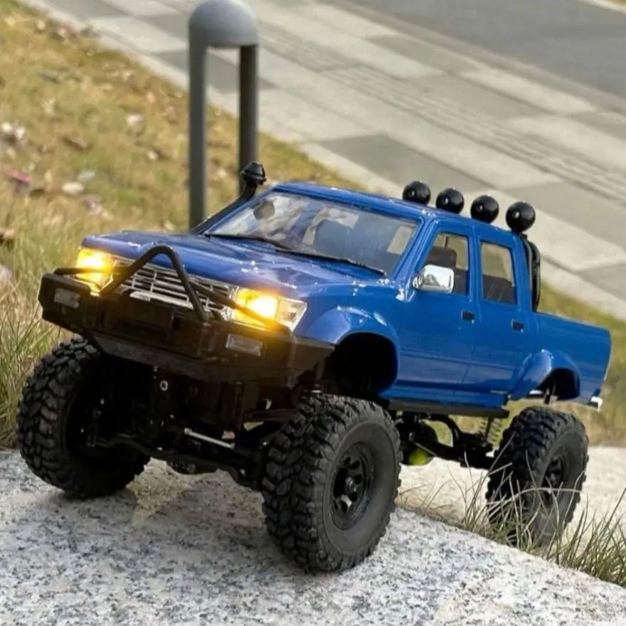 Voiture RC 1/16 4CH 2.4G 7.4V 500mAh - C64-1 Bleu