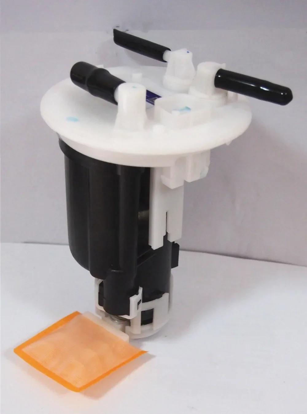 

Сборный модуль топливного насоса MR556164, для Mitsubishi Lancer Cedia, CS5A, CS5AR, CS5AZ, CS5W, 4G93 #101961-7050