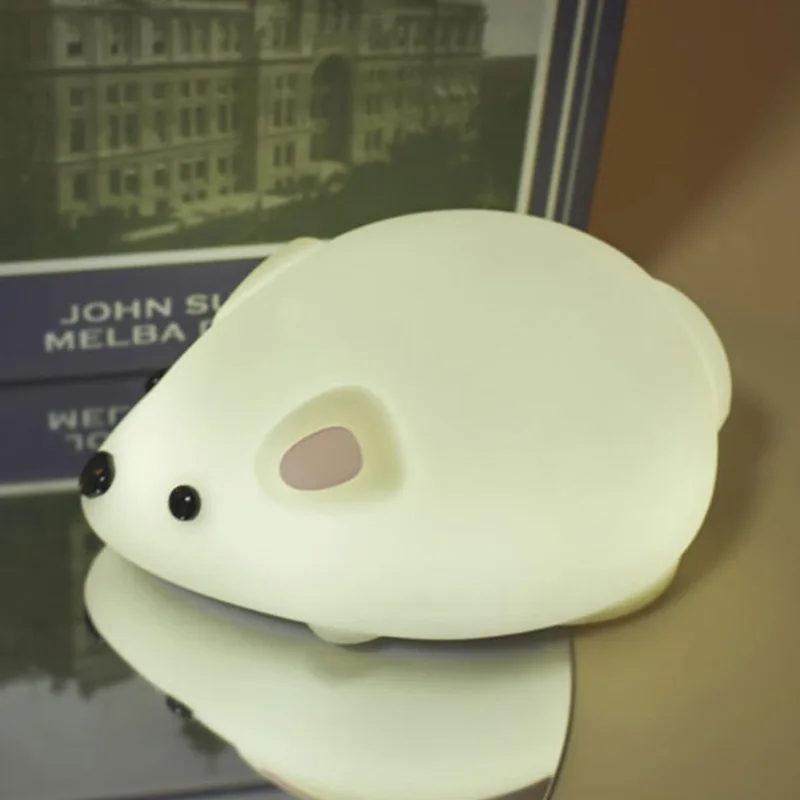 

Симпатичная силиконовая ночник в виде мыши с сенсорным датчиком, прикроватный ночник для спальни, лампа для детей, детской, гостиной, спальни