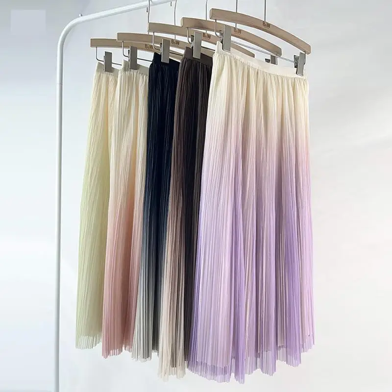 

Wearing a gradient mesh skirt on both sides, women's new slim pleated mid length A-line skirt, sweet and elegant pleated skirt