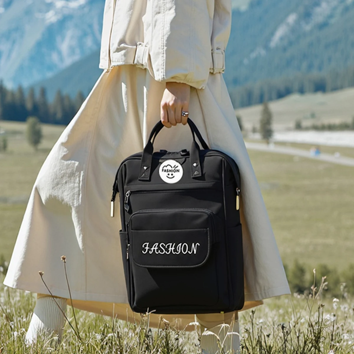 Mummy Bag, Multifunctional Large-Capacity Backpack, Satchel Mother and Baby Backpack, Lightweight Travel Bag for Mom, New Travel Bag for Climbing and Playing, Hiking and Playing with Baby