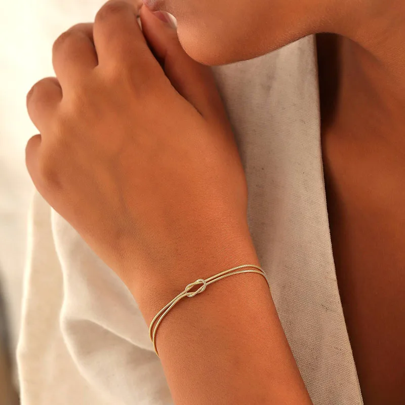 Bracciale con nodo riempito in oro 18k Catena di serpente, Bracciale dell' amicizia, Bracciale per coppie, Regalo madre figlia, Bracciale d'oro delicato, Regalo per lei - Italia