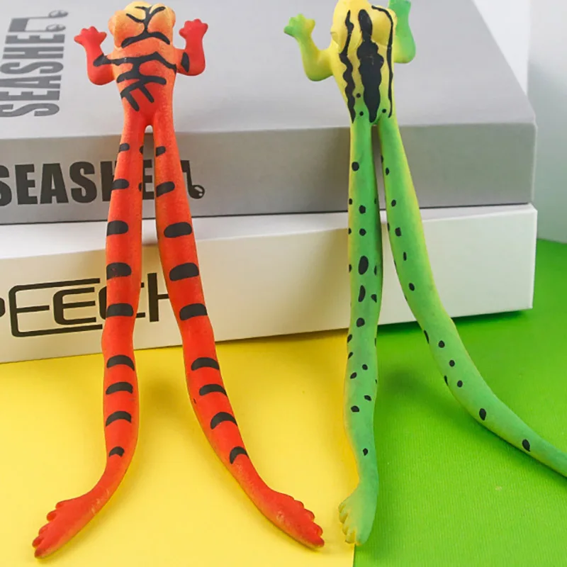 1pc Cartoon Catapult Stretchy Frog Stress Relieving Toys Creative Finger Soft Rubber Neat Pranks Slingshot Children Novelty Toys