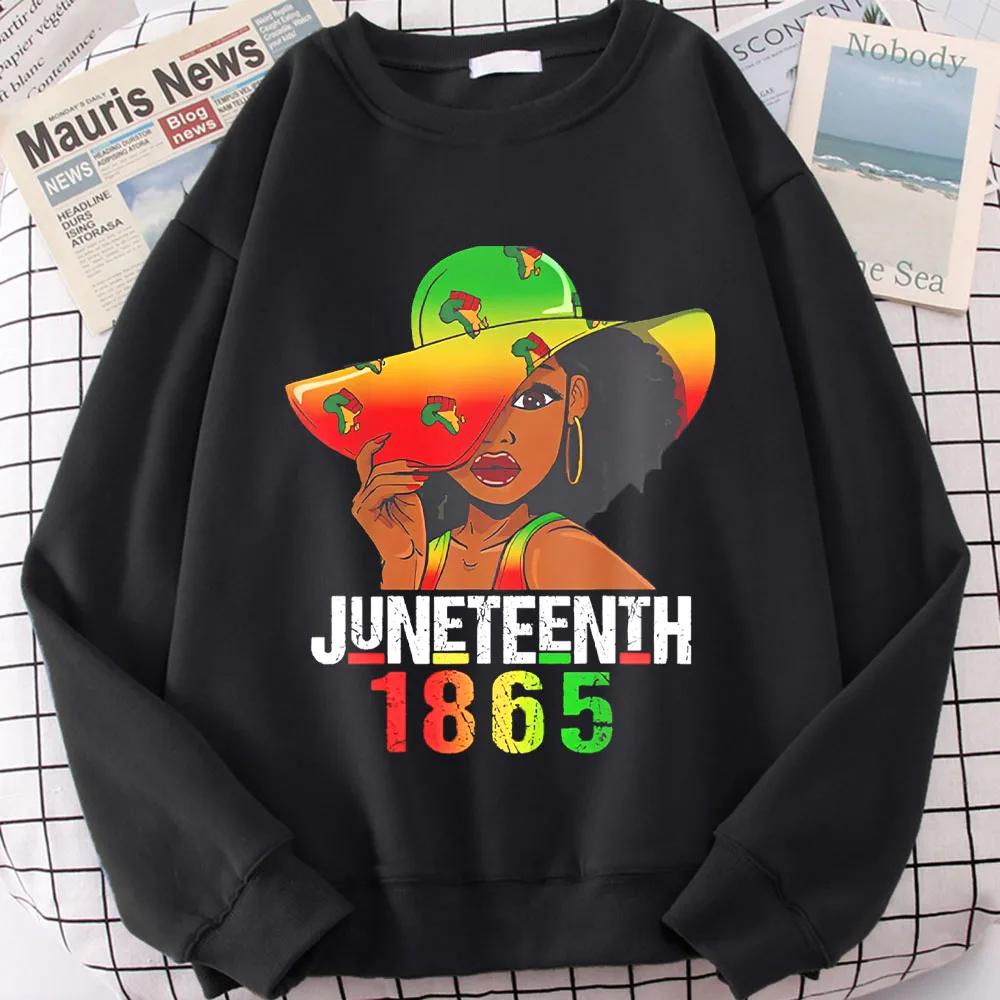 

Cute Artistic Printing Sweatshirt Best Winter Gift for Girlfriend Woman Hoodie Oversize Warm Loose Long Sleeve Female Clothes