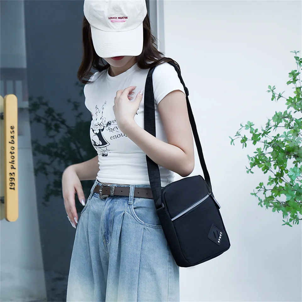 2023 New Women Shoulder Bags Nylon Messenger Handbags Fashion Mini Pouch Casual Solid Crossbody Bags For Women Shopper