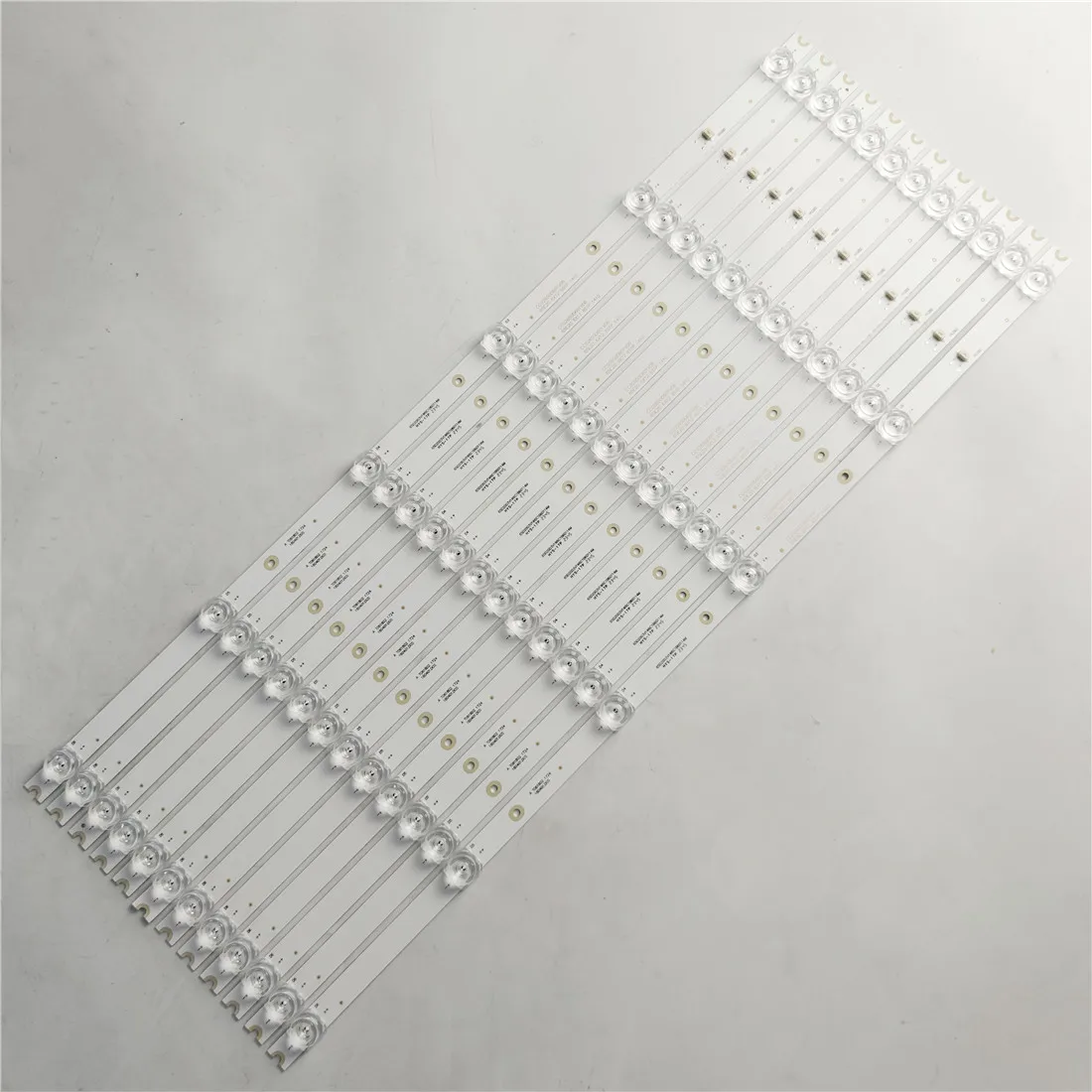 

Фонарь для подсветки, 6 ламп для AK65 U65 CC02650D601V06 65E20 6X12 6S1P