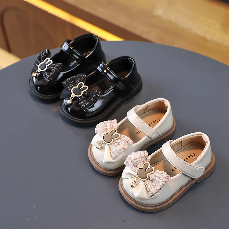 

Baby First Walker Shoes Soft Simple Non-slip Kids Princess Mary Janes Shoes with Bow-knot Bear Fashion Children Leather Shoes