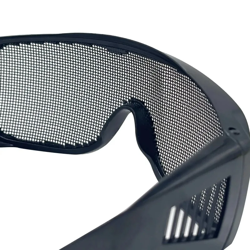 Metal Mesh Safety Goggles - Impact Resistant & Ventilated Eye Protection for Adults, Logging & Outdoor Sports (Adjustable Fit)