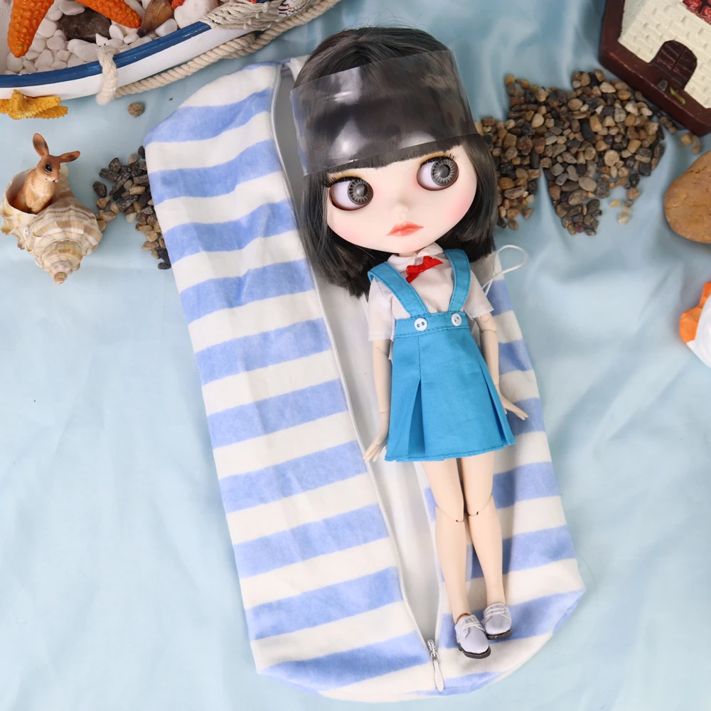 Blythe Doll Striped Travel Carrier Case 1
