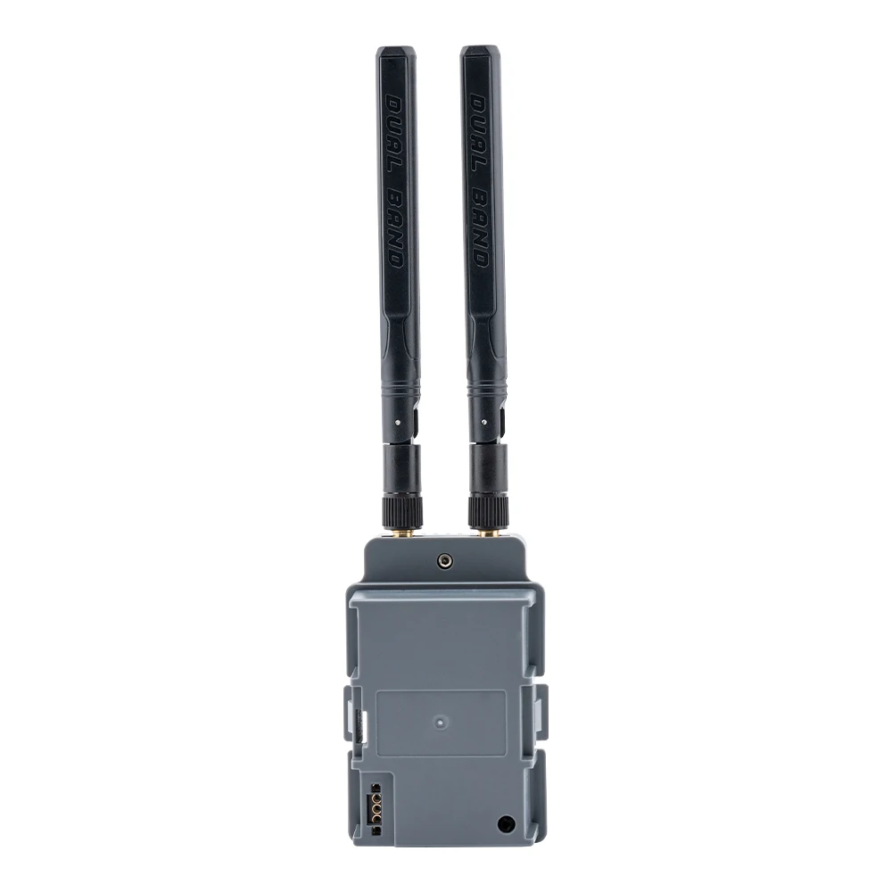 Détail des antennes et du module ELRS sur la radiocommande XR1 pour FPV