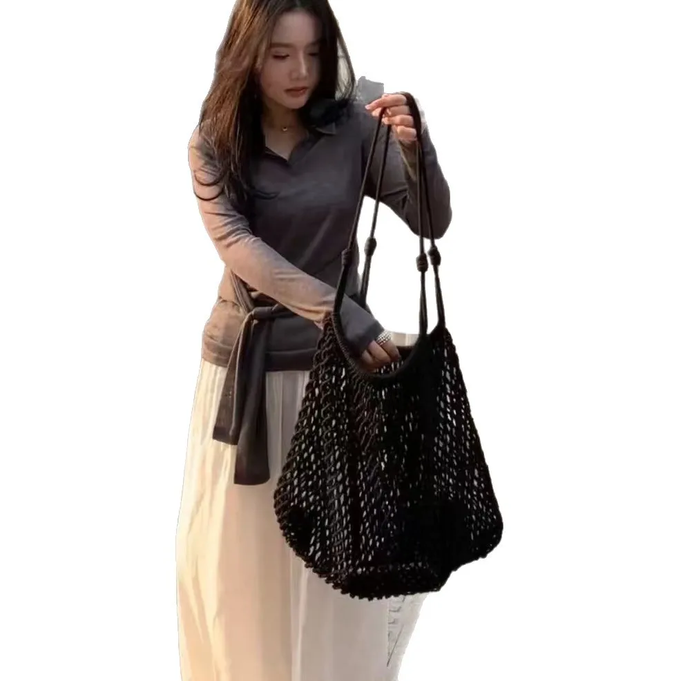2025 New Handwoven Hollow out Beach Sandbag oulder Tote Bag Large Capaci Coastal Beach Bag Korean Sle Casual Purse