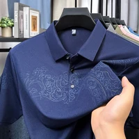 Verano 2025, nueva camiseta de seda helada para hombre con cuello vuelto, Polo informal y versátil, ropa de hombre moderna y a la moda