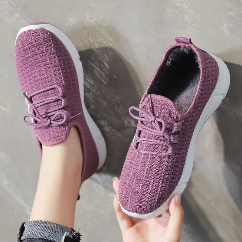 Women's Knit Low-Top Flats Soft Sole Mesh Upper Casual Mom Shoes Spring and Summer Everyday Wear