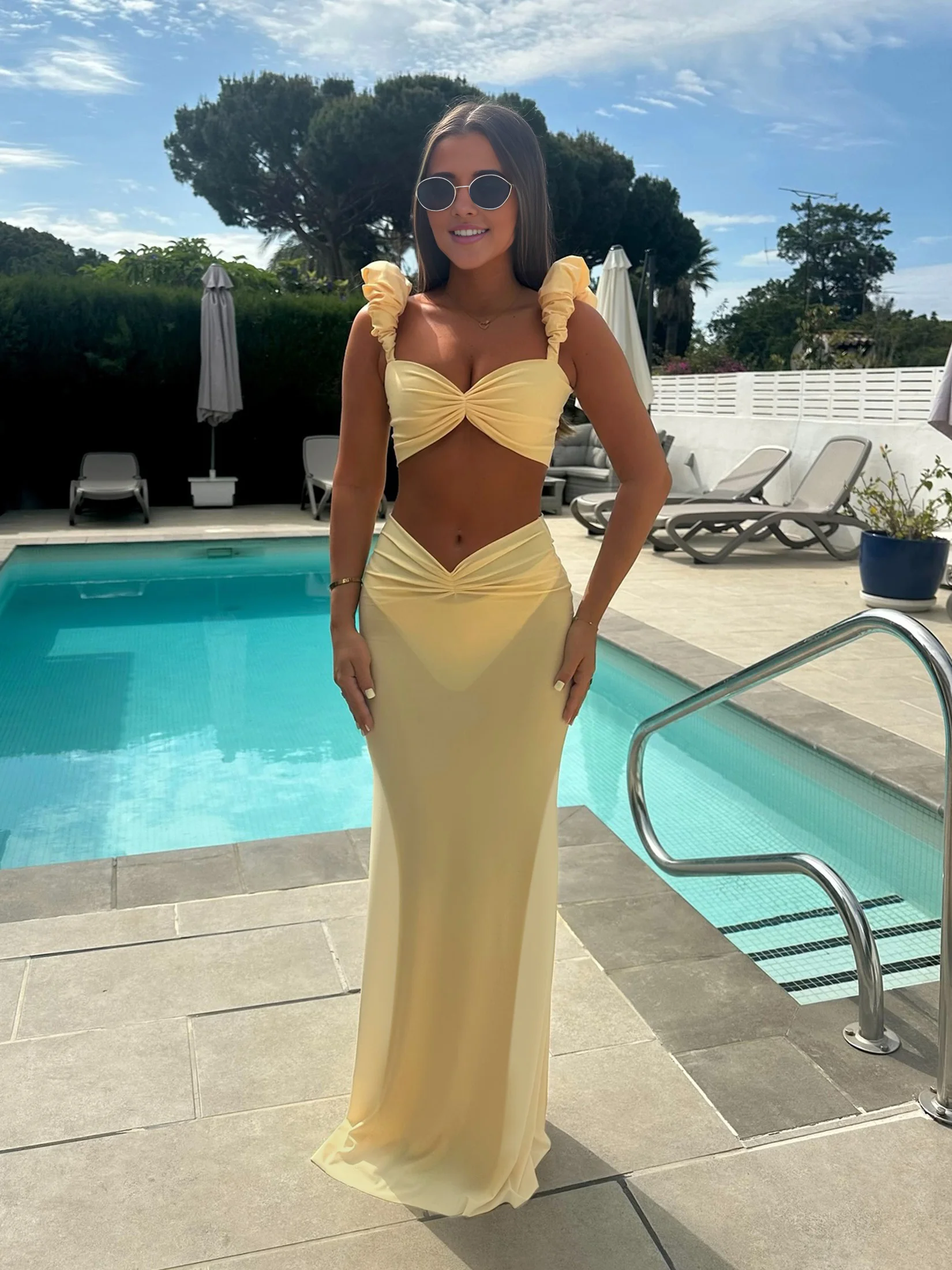 Butter Yellow Twist-Front 3-Piece Bikini Set with Skirt – Stylish Beachwear - Image 2