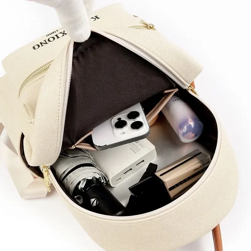 Zaino con ricamo orso carino per donna 2024 nuova moda coreana in morbida pelle mini zaino da viaggio casual di grande capacità Mochila - immagine 6