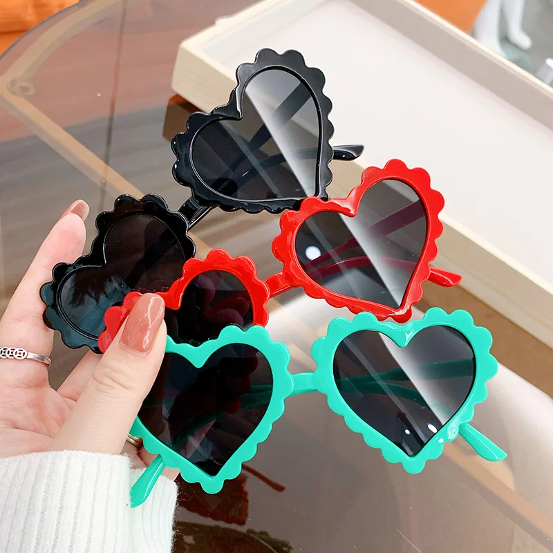 

New Children's Large Frame Heart-Shaped Sunglasses Girl Brand Designer Fashion Sun Glasses Cute Baby Sunshade Eyewear UV400