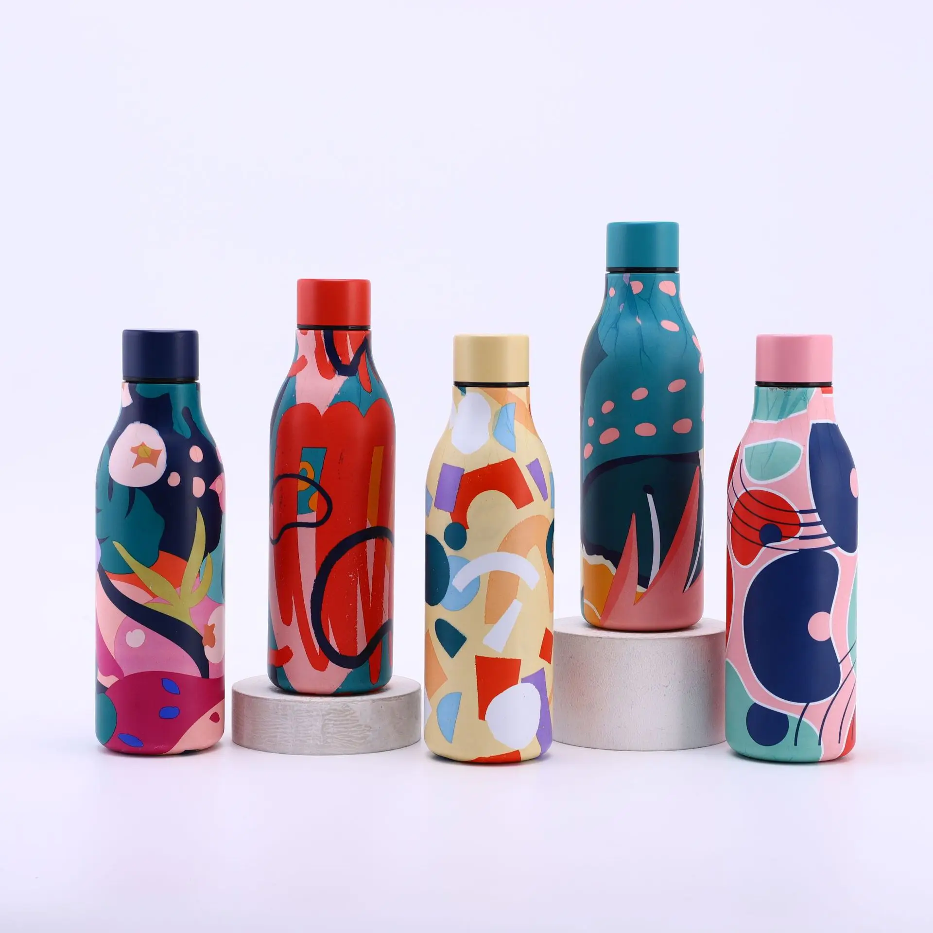 Stainless steel water bottle 304 outdoor sports cup Portable car thermal insulation cold water cup water bottle stainless steel thermos bottle thermal water bottle stainless steel water bottle stainless steel thermos cup stainless steel thermal container