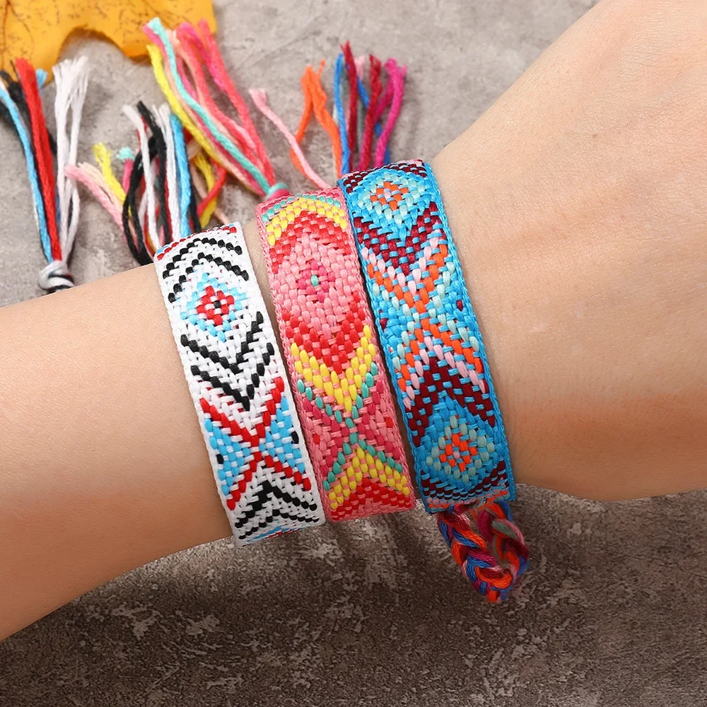 Bohemia Simple Colorful Nepalese Fringe Bracelet For Women Rhomboid Linen Hand-Woven Bracelet Fashion Jewelry Friendship Gift