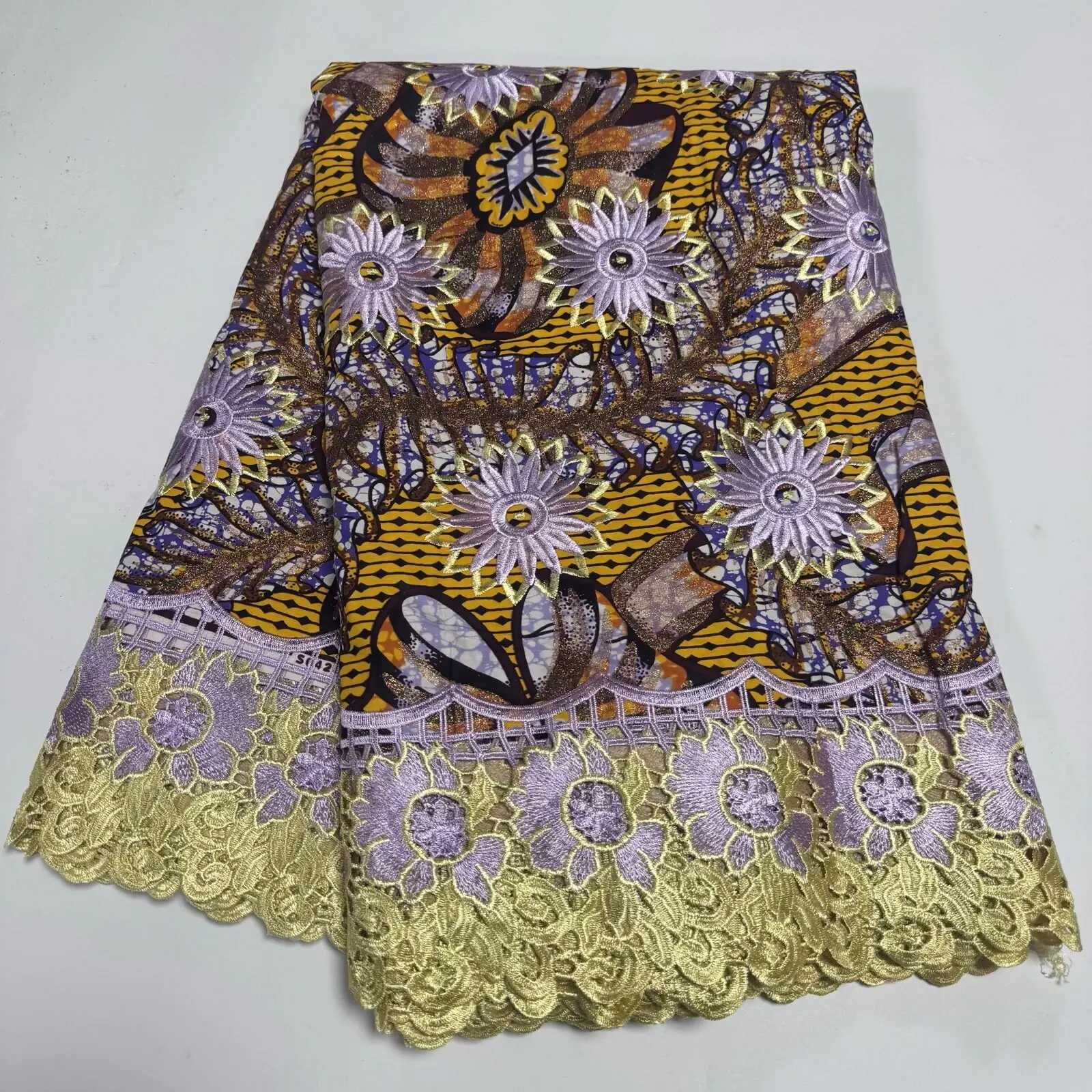 2026 Fashion African Wax Lace Fabric High Quality Nigerian Embroidery Lace Fabric French For Women Wedding Dresses Sew 6 Yards 3