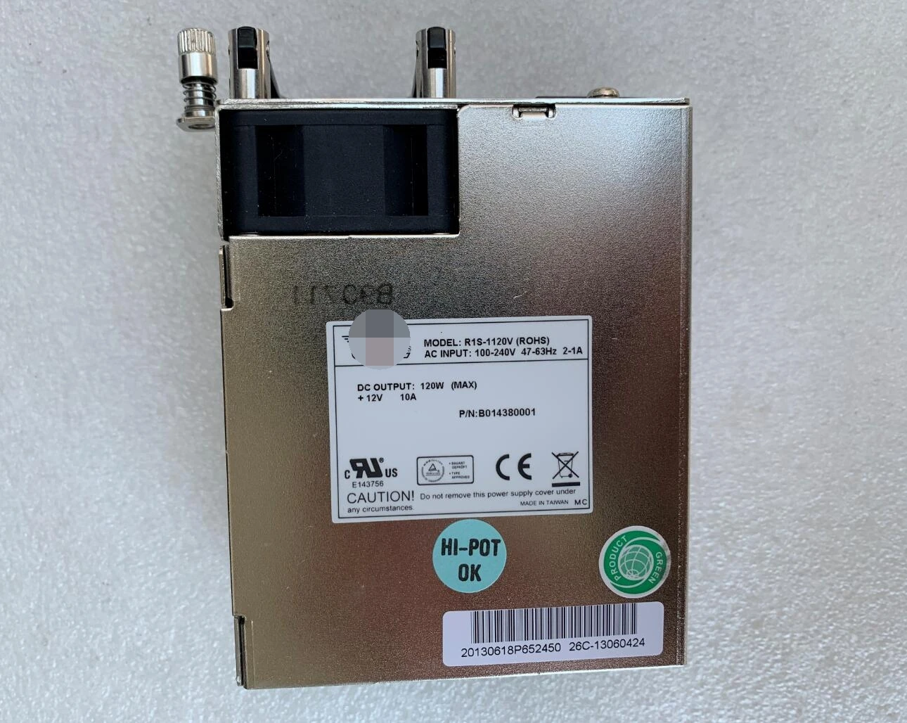 

R1S-1120V and R1S2-5120V0V Two Power Supply Module and One Power module cage