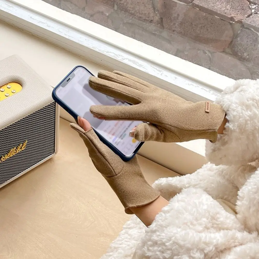 

Fashion Soft Velvet Outdoor Thicken Cycling Women Gloves Touch Screen Leaking Fingers Thermal Gloves