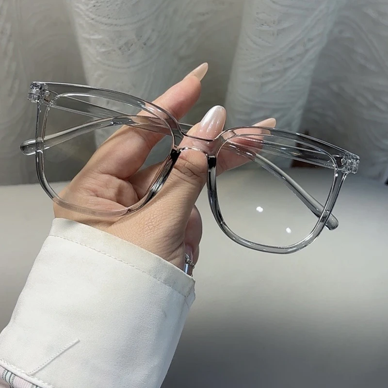 Women's Retro Flat Frame Anti-Blue Light Glasses