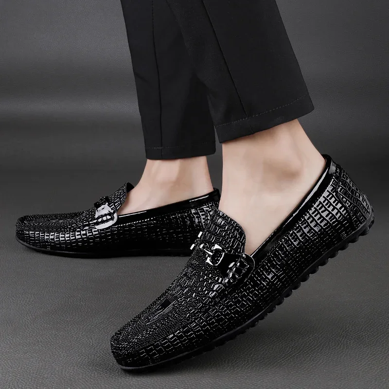 

Brand Luxury Shoes Fashion High Quality Cowhide Loafers Classic Genuine Leather Shoes Slip-On Shoes Casual Soft Sole Moccasin