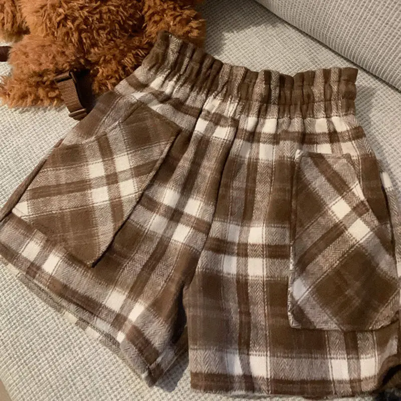 Woolen All Season Wearable Plaid  Shorts With Pocket Women All-Match Ladies High Waist Loose Casual Vintage Warm