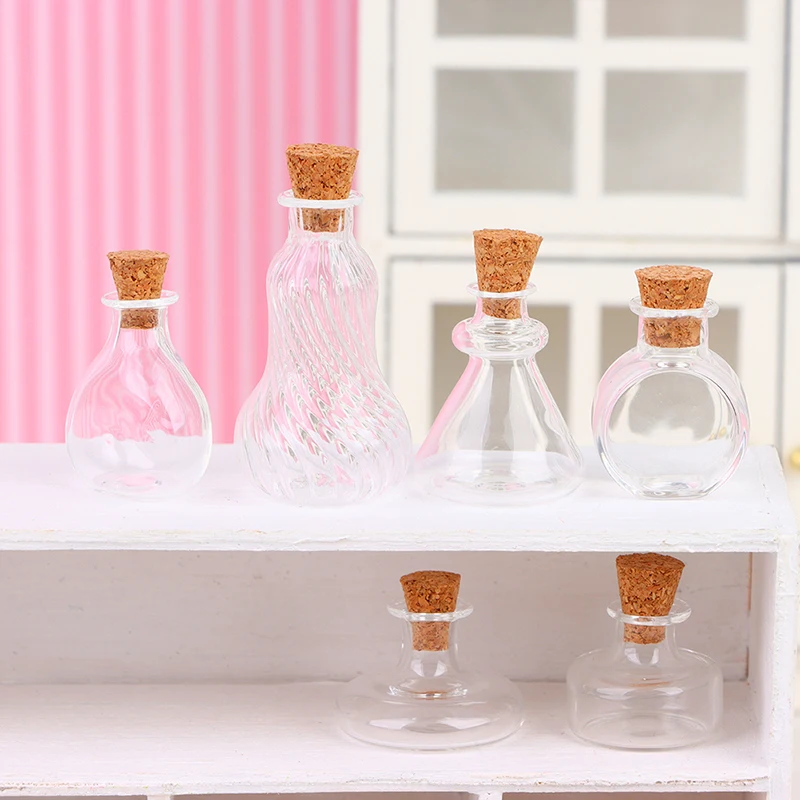 1pc 1:12 Dollhouse Miniature Vase Round Glass Bottle Wishing Bottles Storage Bottle with Cork Candy Jar Model Decoration 4