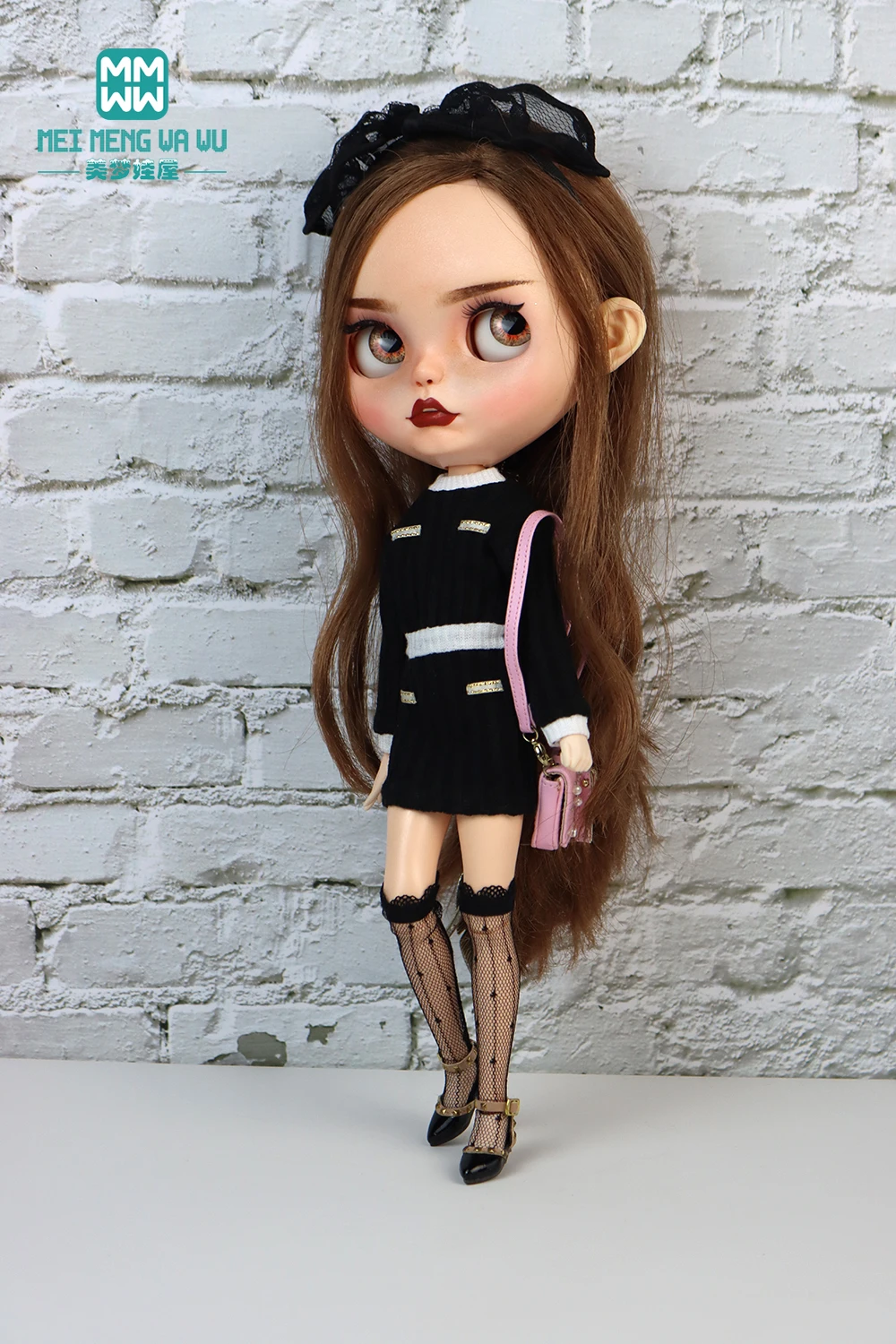 

Blyth clothes Azone OB22 OB24 Doll acessories Fashion knitted skirt black and white toy gift