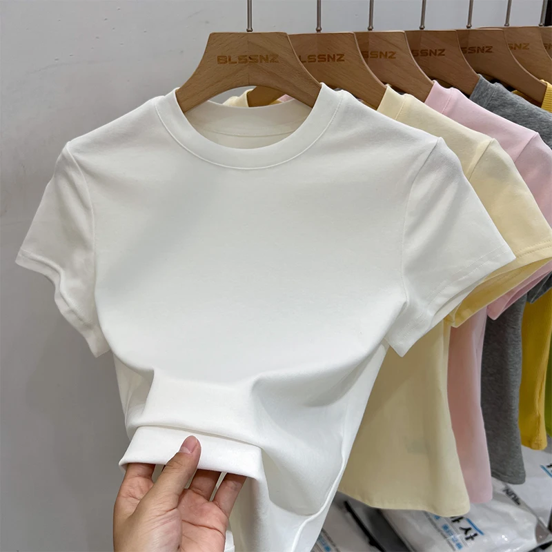 AOSSVIAO 2025 الصيف مثير الأساسية الأعلى الصلبة قصيرة الأكمام المرأة التي شيرت عادية س الرقبة موضة تي شيرت الكورية المحملة الشارع الشهير