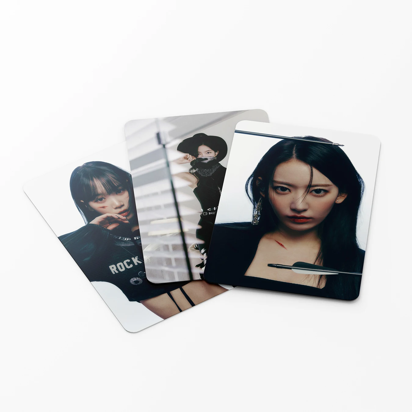 Рисунок 6 - Kpop фотокарточки LE SSERAFIM новый