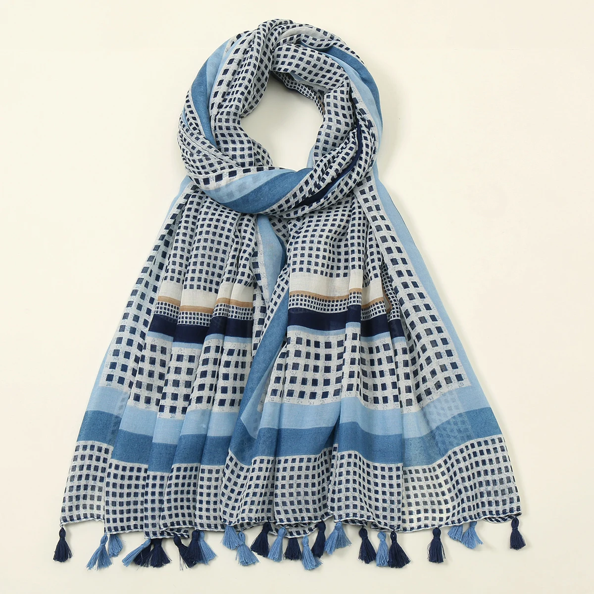 thumbnail image 1 of Bufanda de lino y algodón suave con estampado de otoño e invierno para mujer, bufandas largas con borlas y flores, bufandas tipo hijab de 180 x 90 cm, 1 of 5