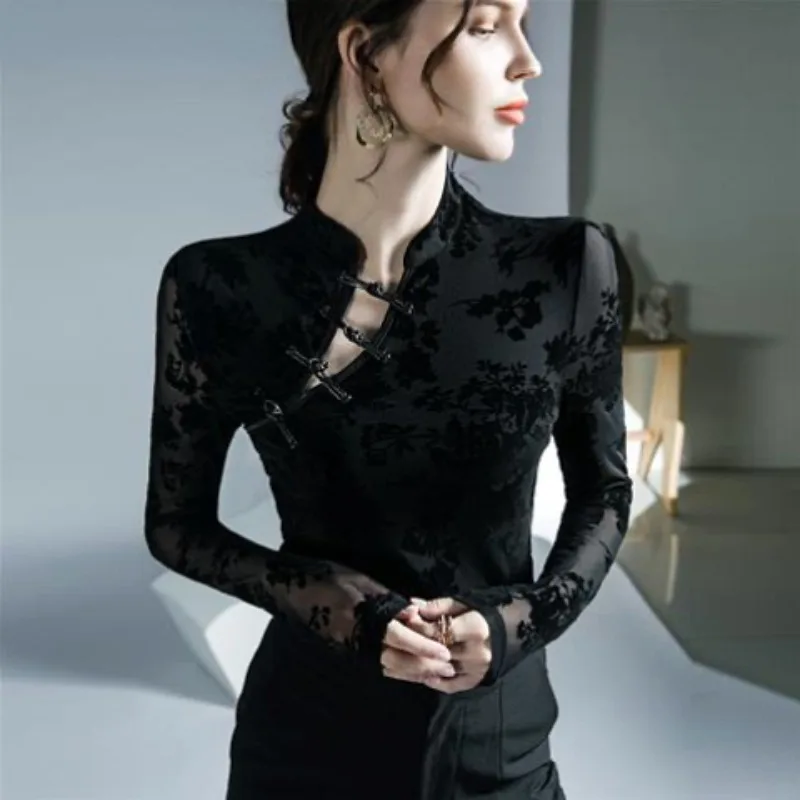 Women Chinese Shirt Women Oriental Retro Tang Suit Traditional Shirt Chinese Vintage Base Shirt Sexy Lace Top National Ethnic Velvet