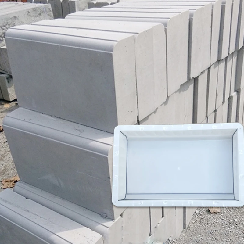 Highway Edge Stone Cement Mold Plastic 50x30x10cm, 12cm Curved Reusable Extension Suitable for Highway Shoulder Stone