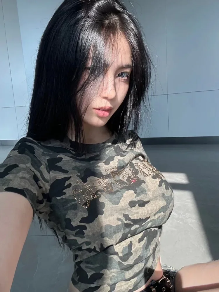 

Женская Винтажная футболка с коротким рукавом и круглым вырезом