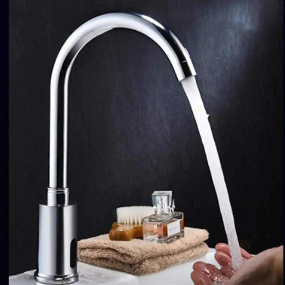 Rubinetto Automatico Con Sensore A Infrarossi - Nero, Per Lavabo, Acqua Calda/Fredda