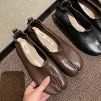 Bailamos Women Low Heel Split Toe Slippers Soft Bottom Loafers Microfiber Comfy Flats  Brief Ladies Moccasins Tabi Ninja Shoes 1